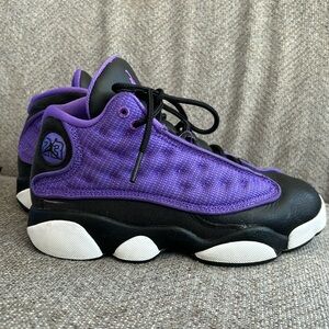 Youth Jordan sneakers size 2 GUC